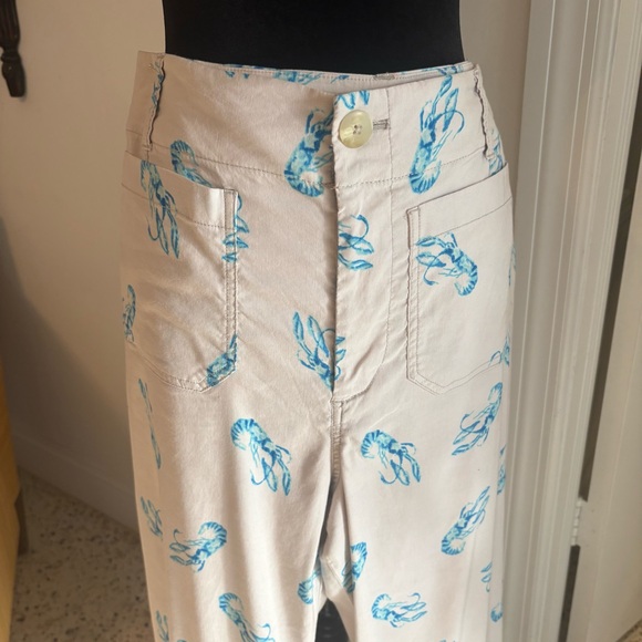 ANTHROPOLOGIE MAEVE Lobster Print Wide Leg Crop Pants! Cream shade Blue Lobster - Picture 5 of 14
